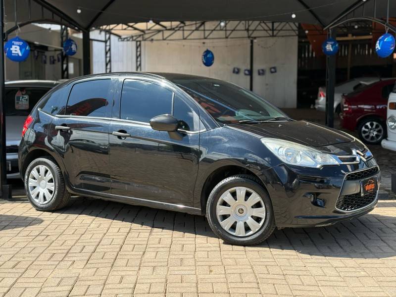CITROËN - C3 - 2013/2013 - Preta - R$ 35.900,00