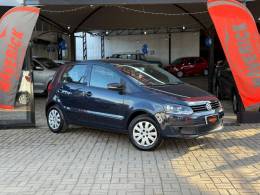 VOLKSWAGEN - FOX - 2010/2011 - Azul - R$ 27.900,00