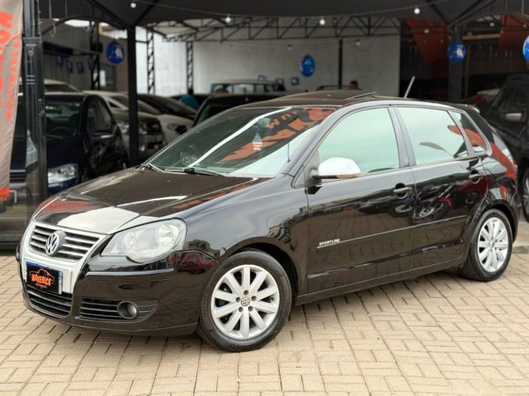 VOLKSWAGEN - POLO - 2009/2010 - Preta - R$ 37.900,00
