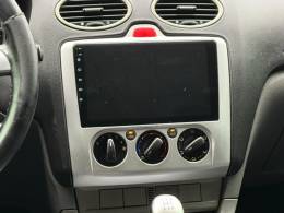 FORD - FOCUS - 2013/2013 - Branca - R$ 45.900,00