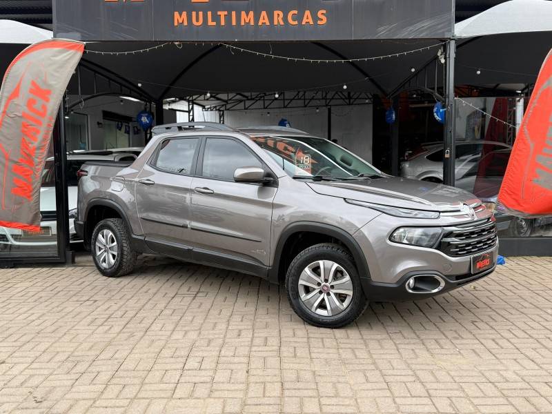 FIAT - TORO - 2017/2018 - Cinza - R$ 89.900,00
